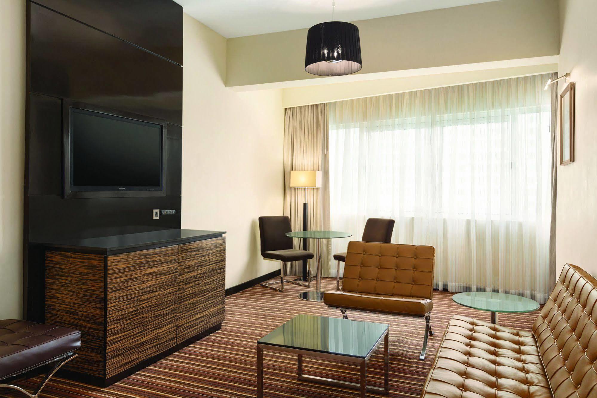 Hotel Ramada 5*